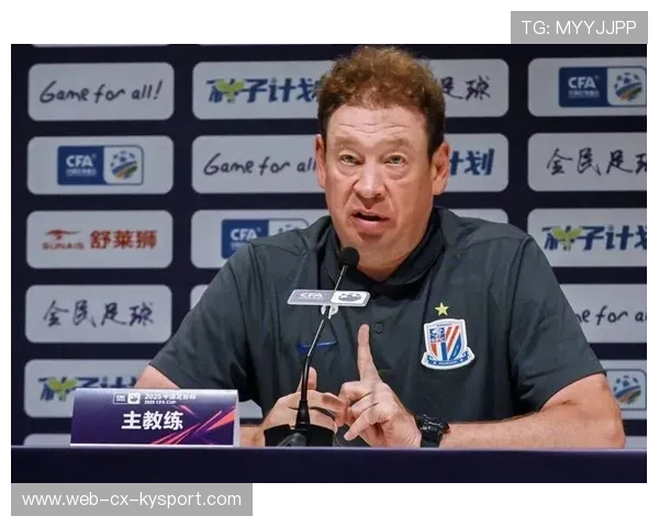 外媒爆料：斯卢茨基或离开申花回欧洲执教，卢斯基金会